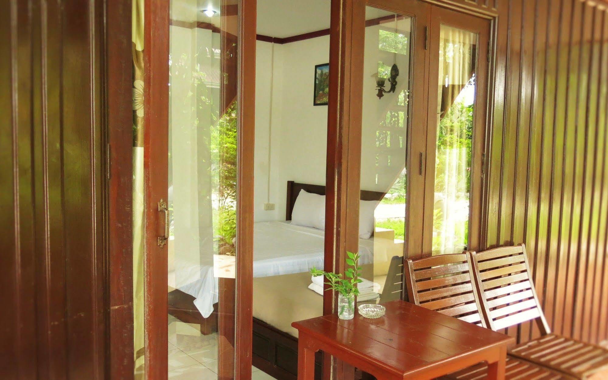 Vangvieng Boutique Hotel Vang Vieng Exterior photo