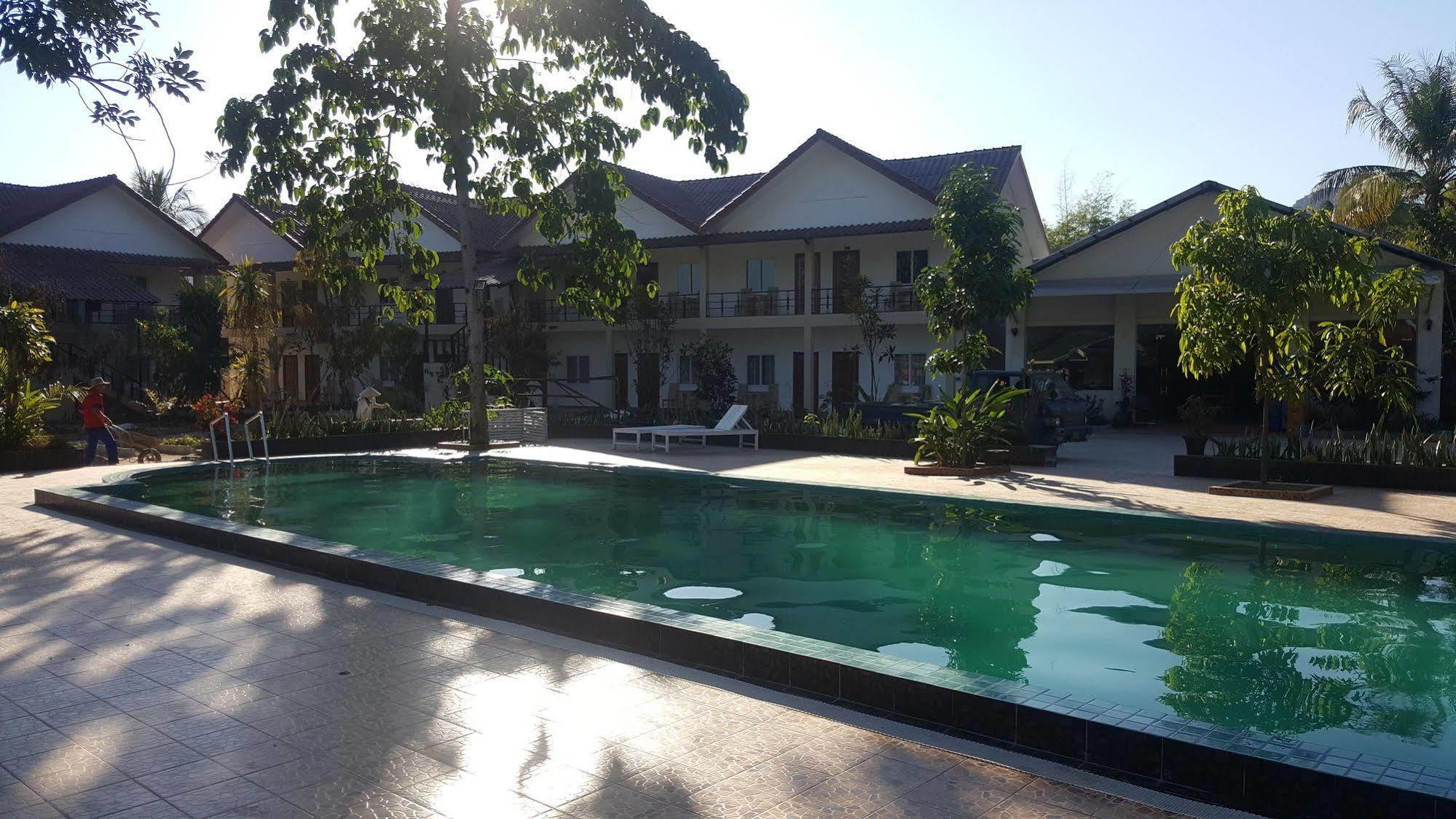 Vangvieng Boutique Hotel Vang Vieng Exterior photo